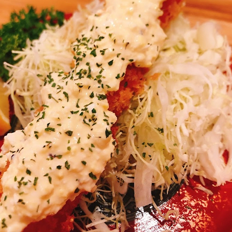 パーラーヒバリのボリュームランチ